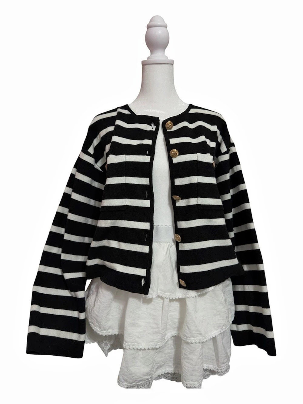 H&M Knit Cardigan Stripes Black & White S Cute Sweater Outerwear Fall Outfit